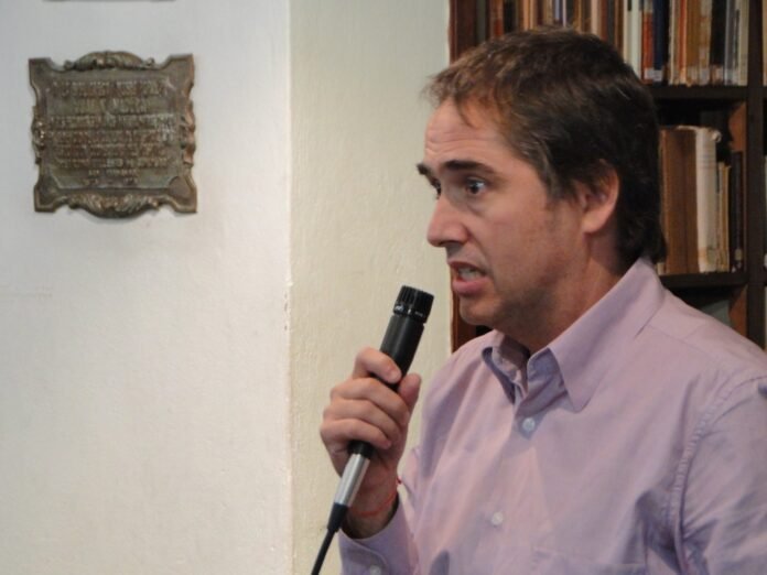Lorenzino, Cosentino, Coronel, Biblioteca Madero, Policía Local,